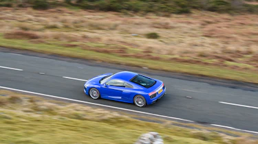 Audi R8 V10 RWS - Side
