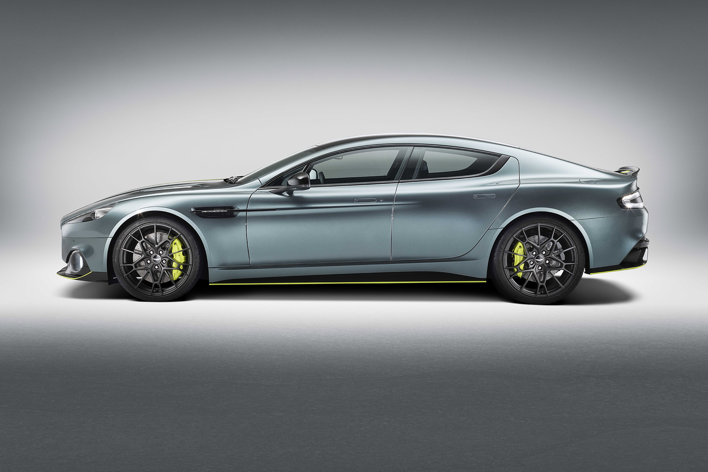 Aston Martin Rapide AMR studio - profile