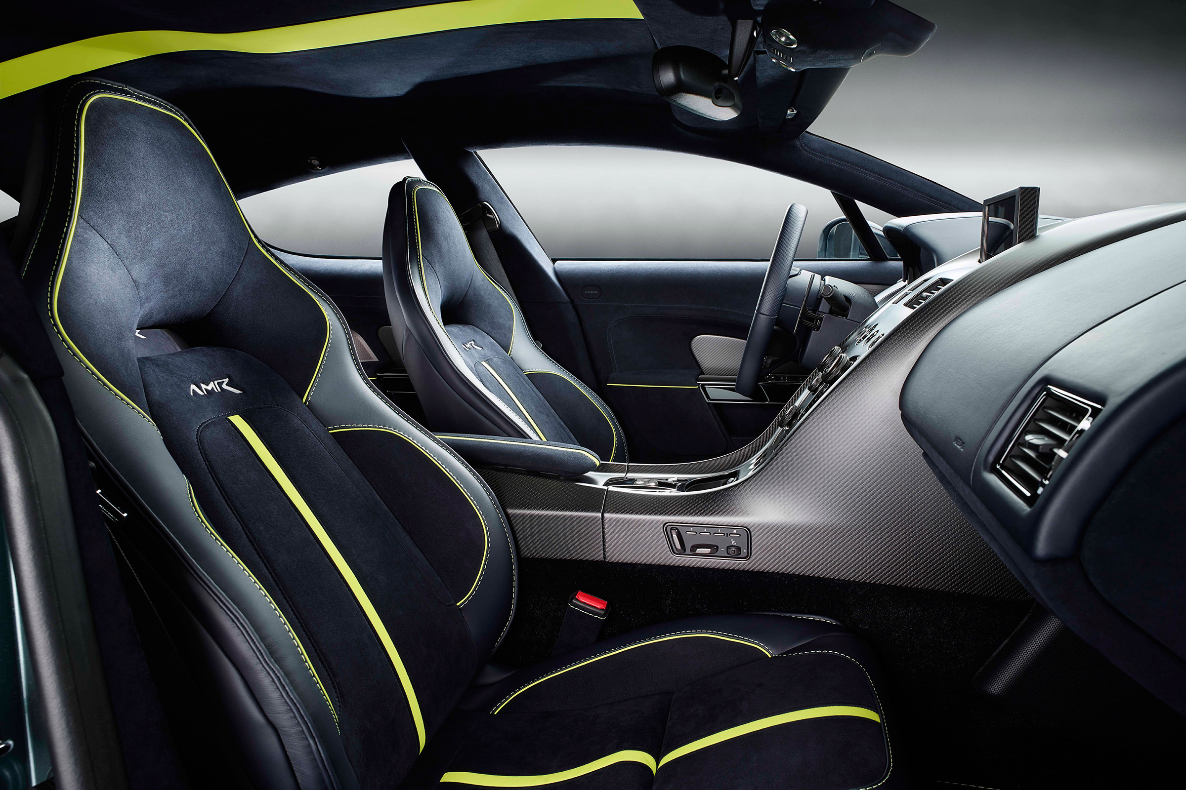 Aston Martin Rapide AMR studio - dash