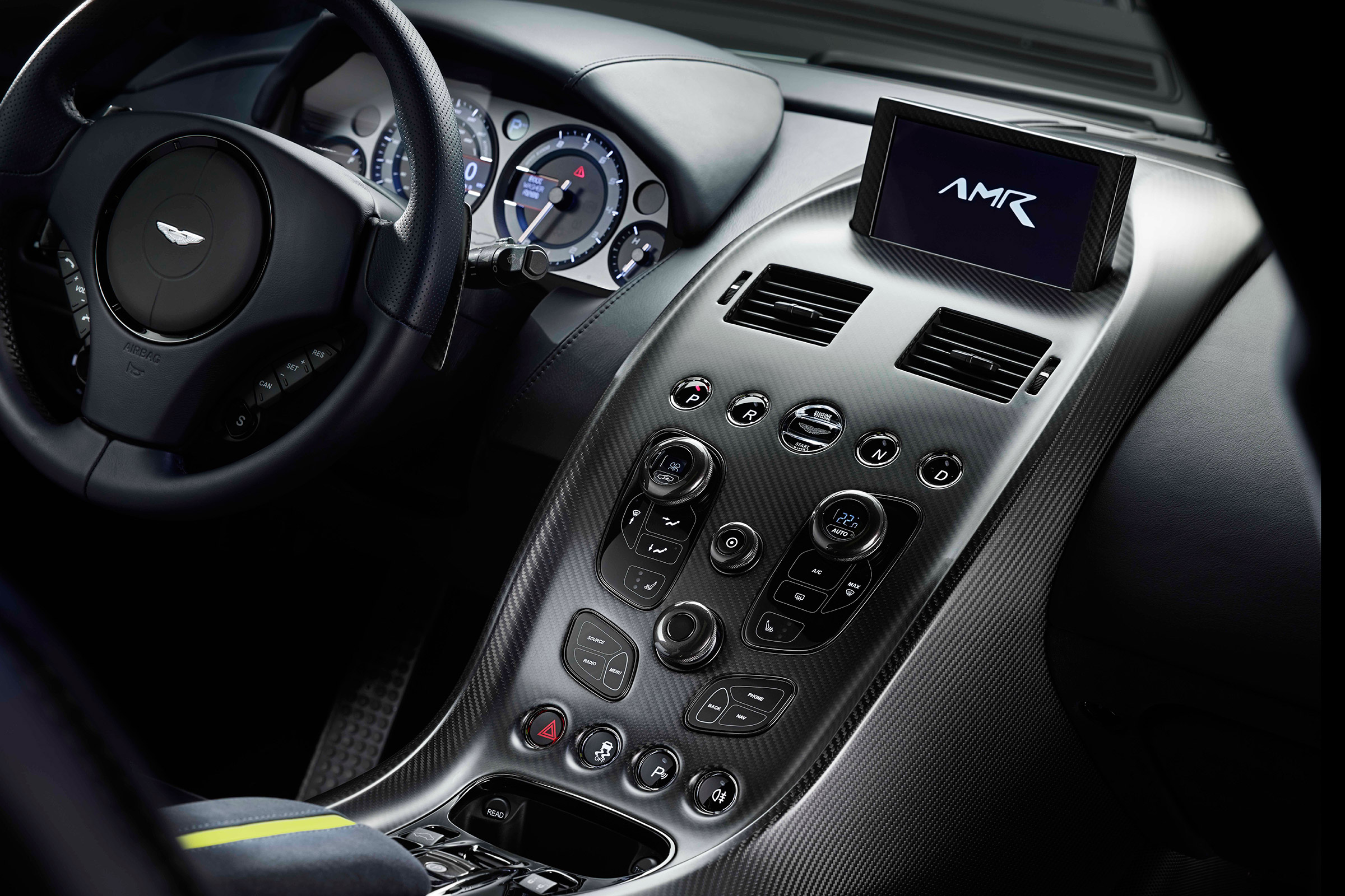 Aston Martin Rapide AMR studio - dash