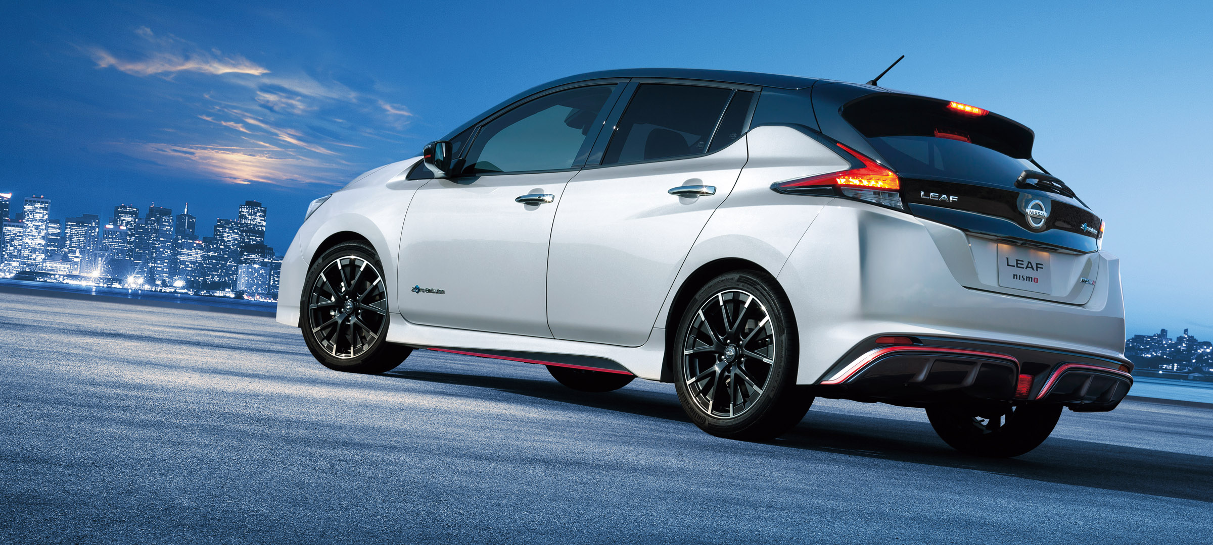 Nissan Leaf Nismo rear three quarters