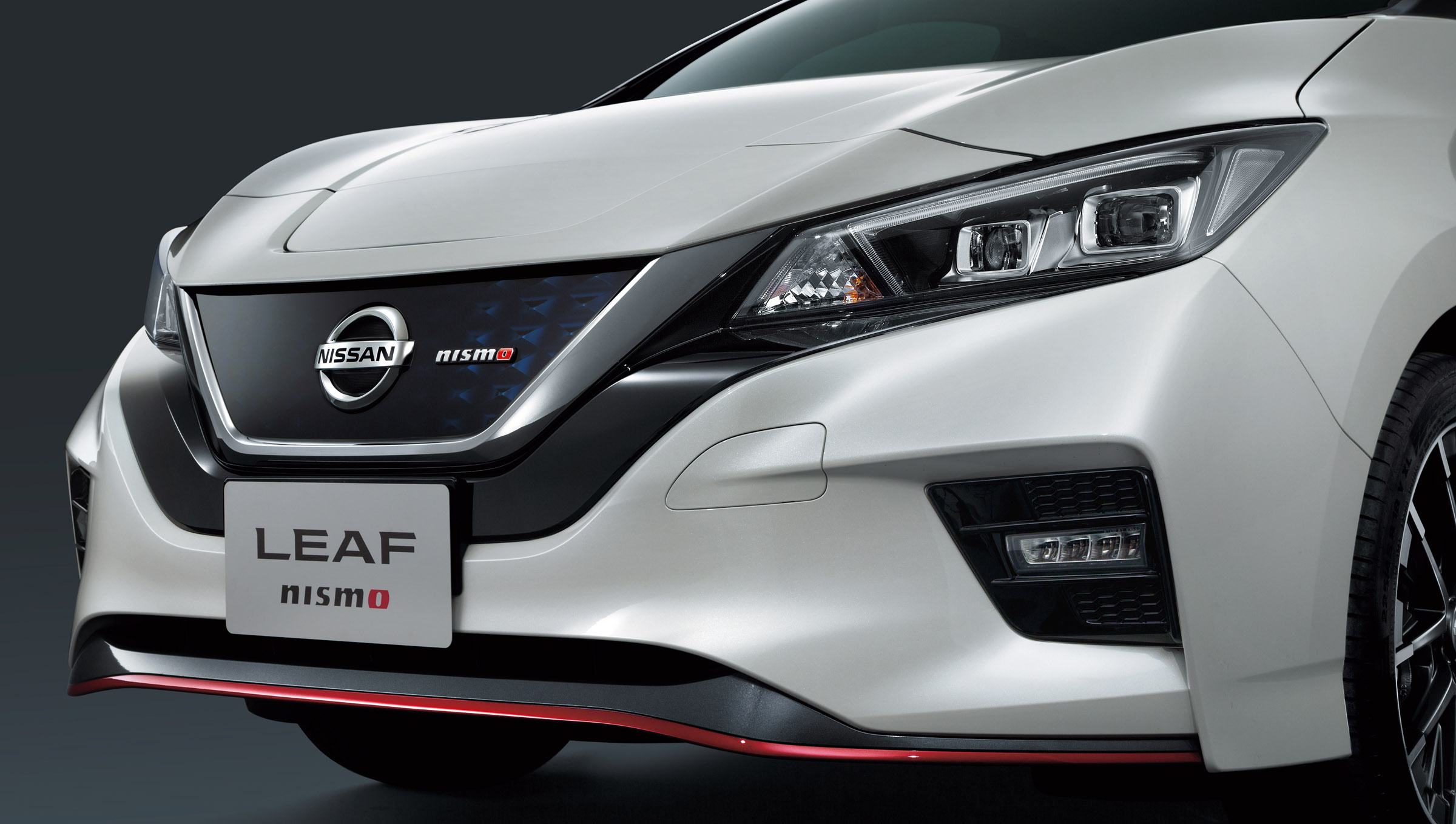 Nissan Leaf Nismo front bumper