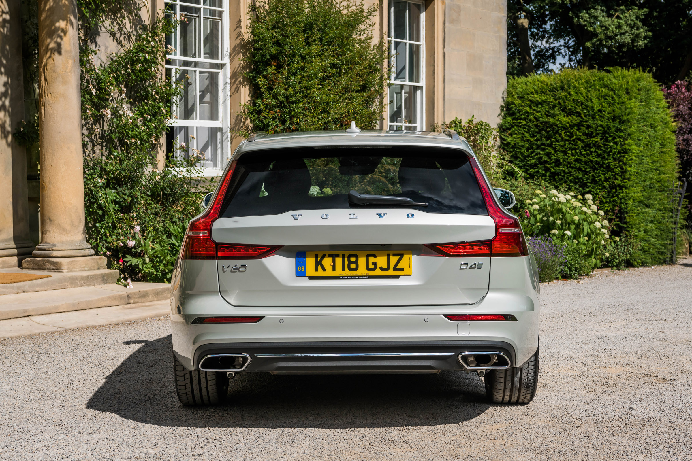 Volvo V60 rear