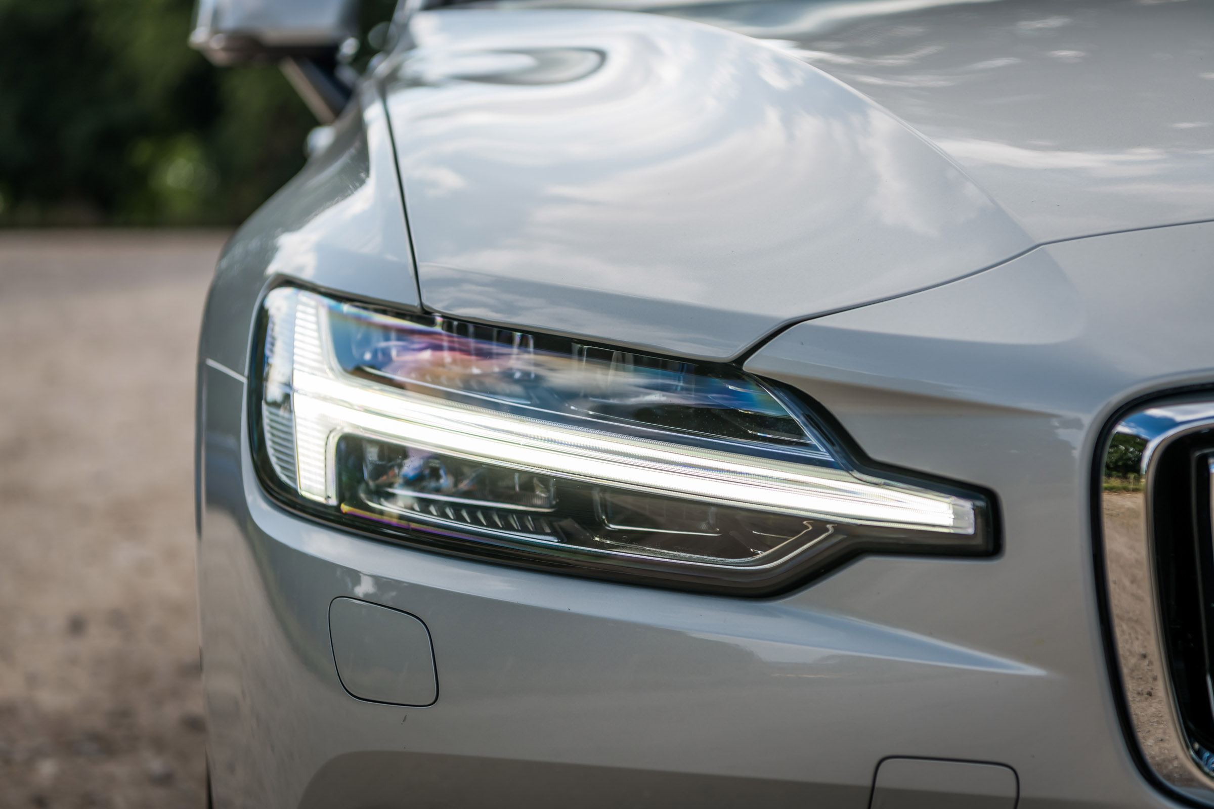 Volvo V60 headlight