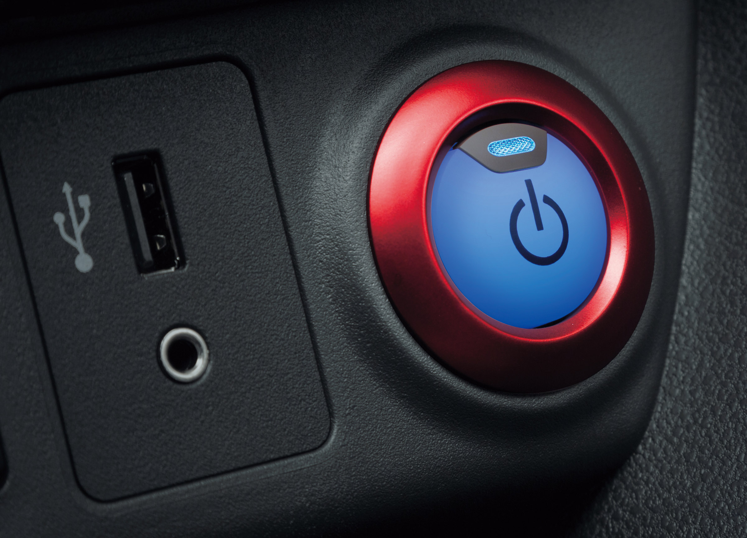 Nissan Leaf Nismo start button
