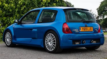 2001 Renault Sport Clio V6