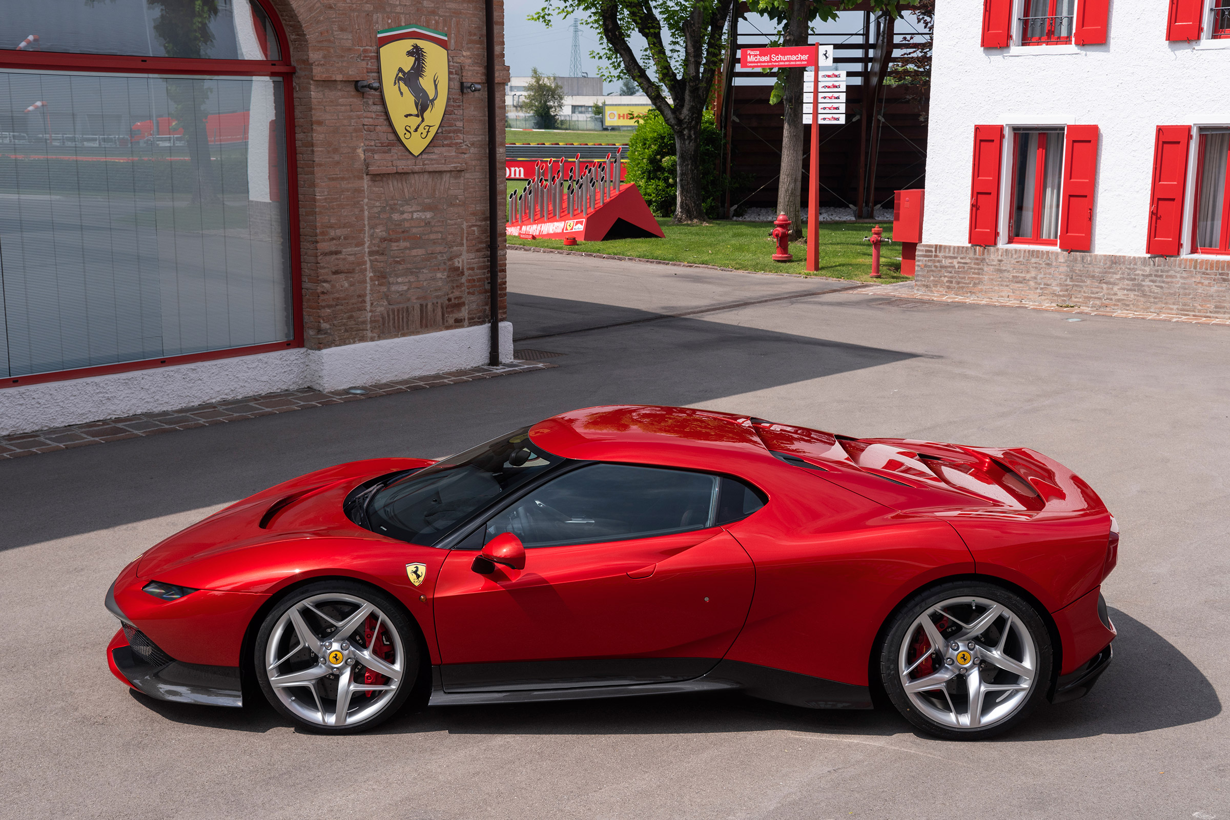 Ferrari SP38 Deborah profile