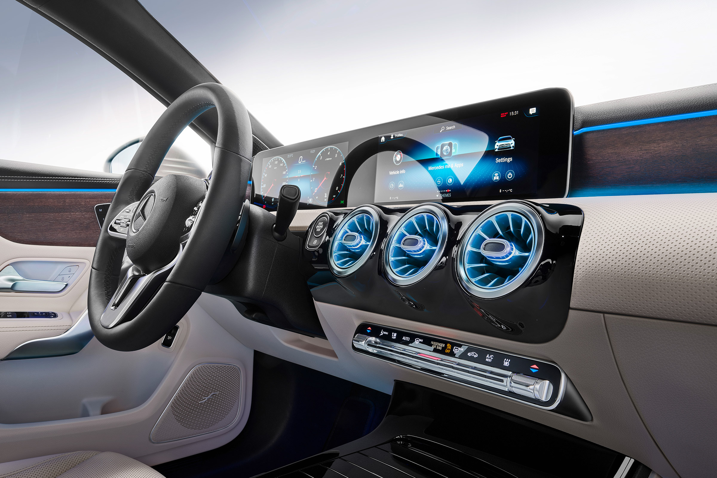 Mercedes A-class - cream interior