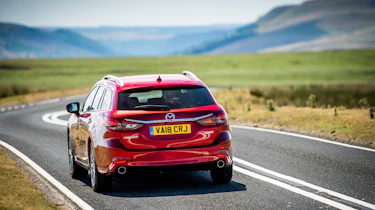 Mazda 6 MY18 review - rear