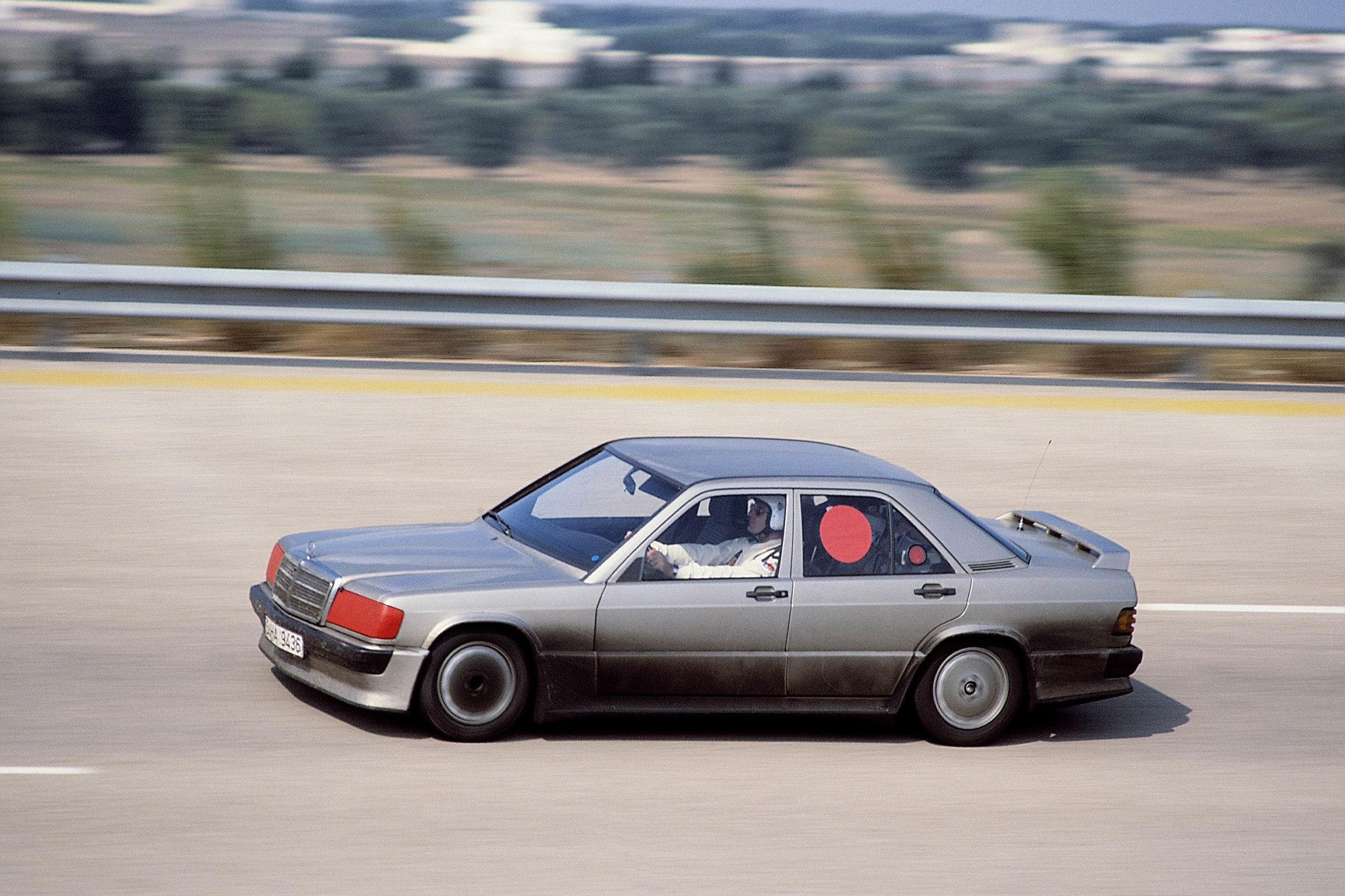 Mercedes-Benz 190 Cossie - speed