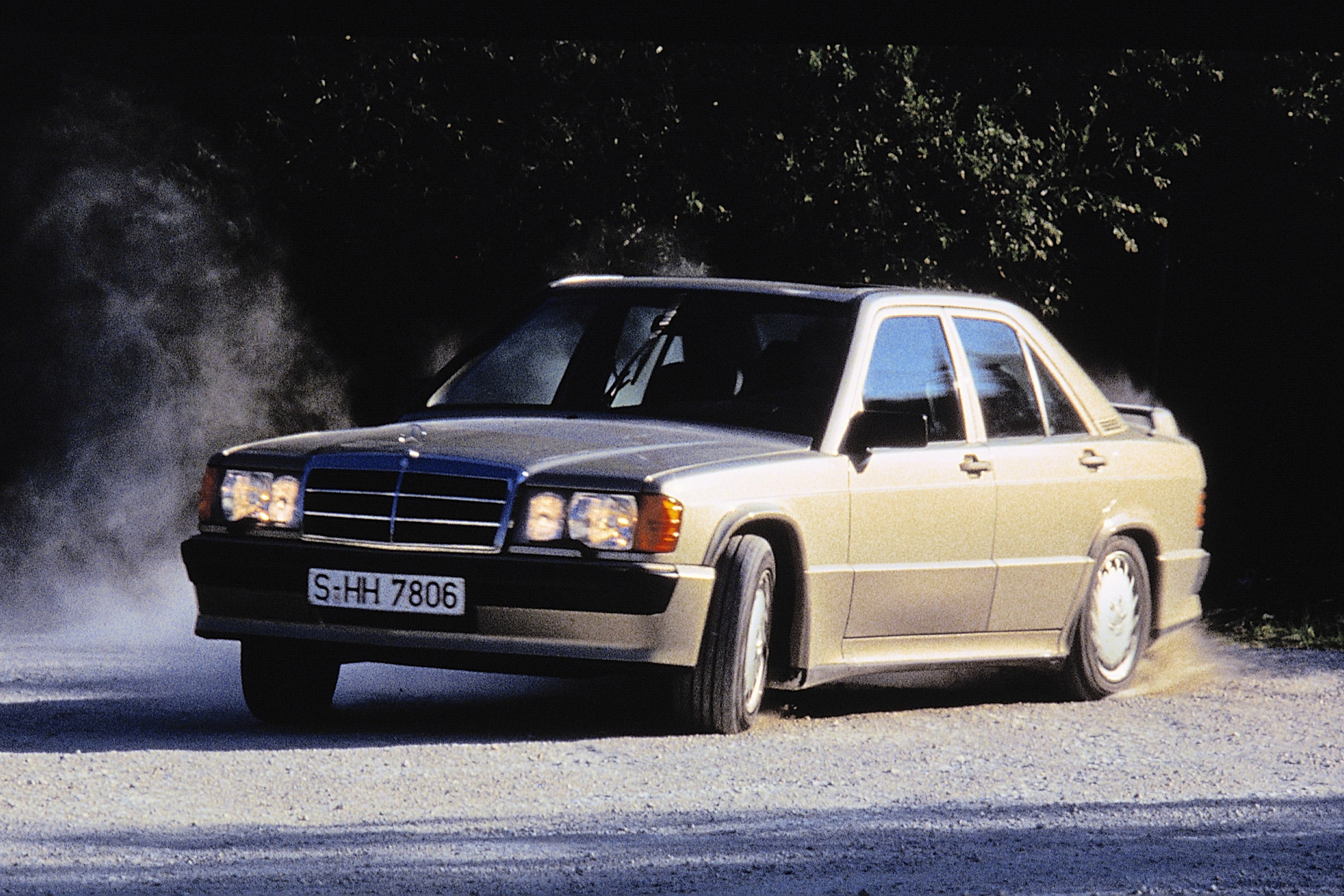 Mercedes-Benz 190 Cossie - sideways