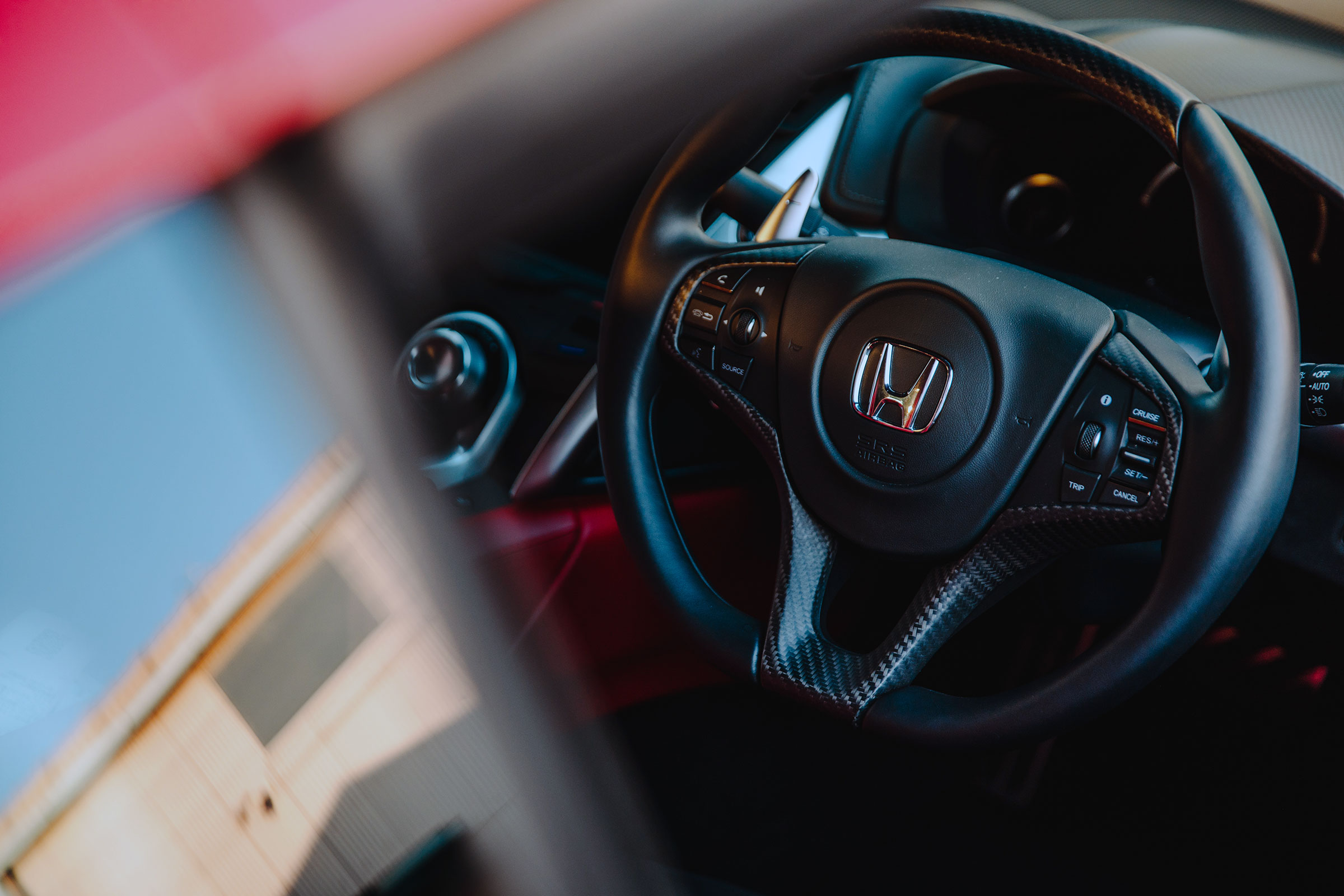 Honda NSX – steering-wheel