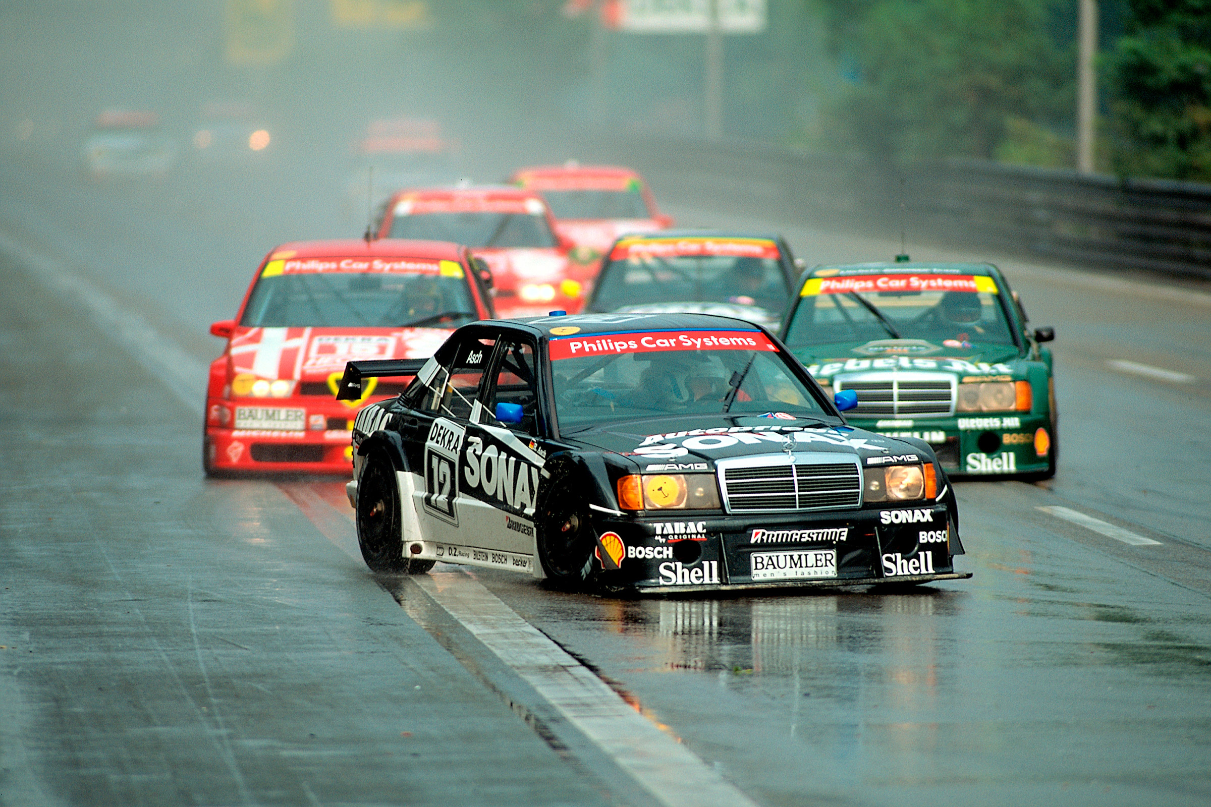 Mercedes-Benz 190 Cossie - racing
