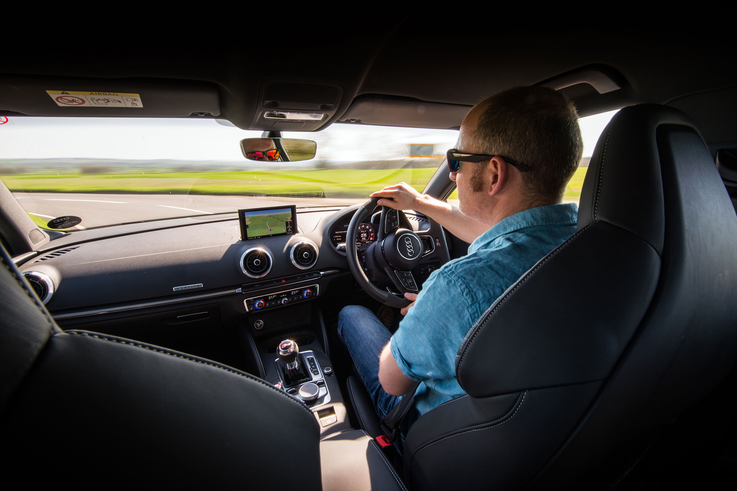Audi RS3 saloon – interior