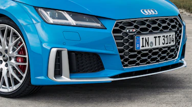 Audi TTS – front bumper