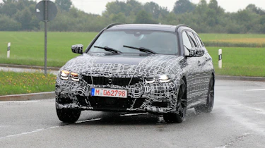 BMW 3-Series Touring – front