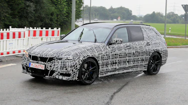 BMW 3-Series Touring – front quarter