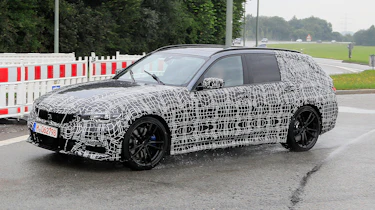 BMW 3-Series Touring – side