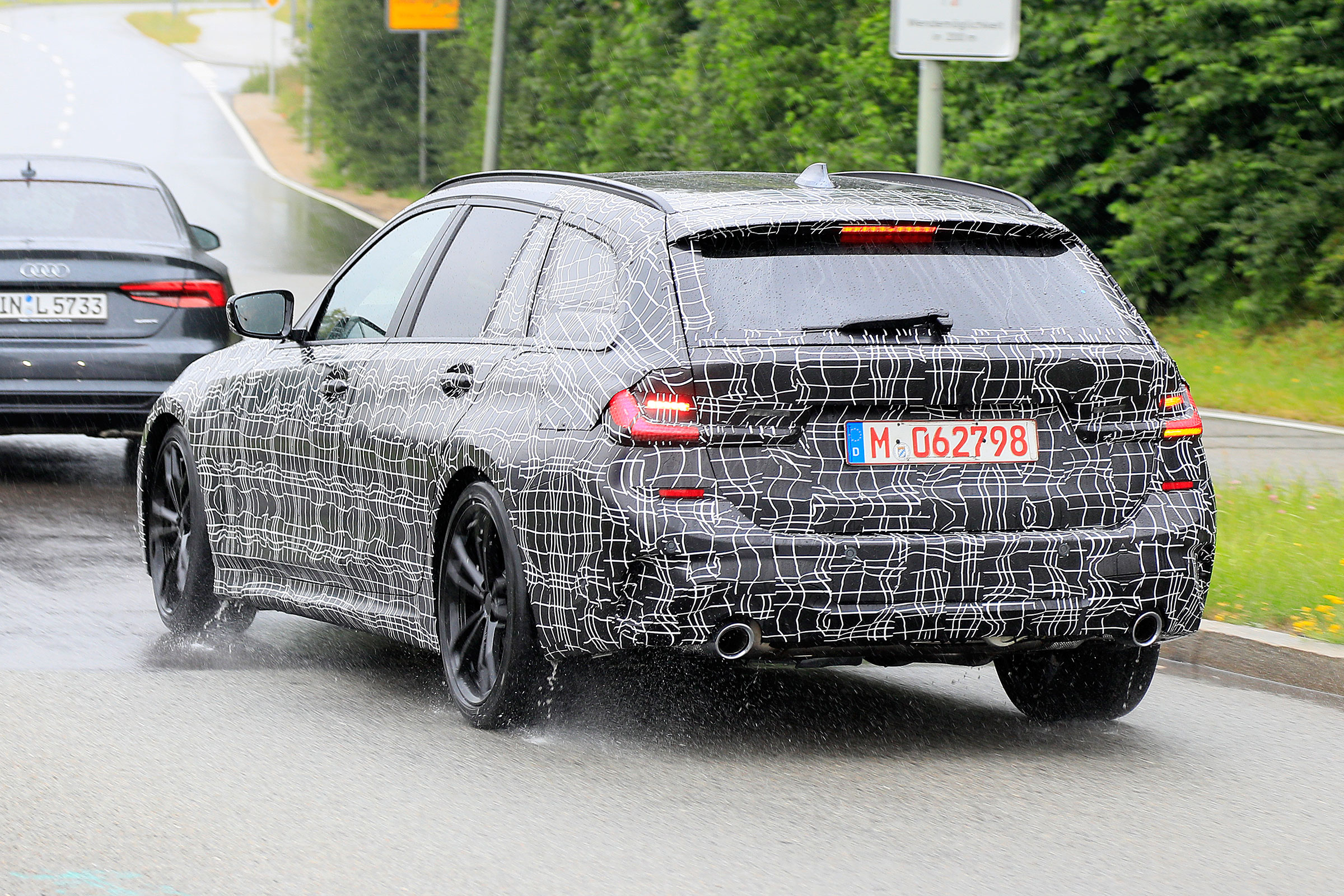 BMW 3-Series Touring – rear