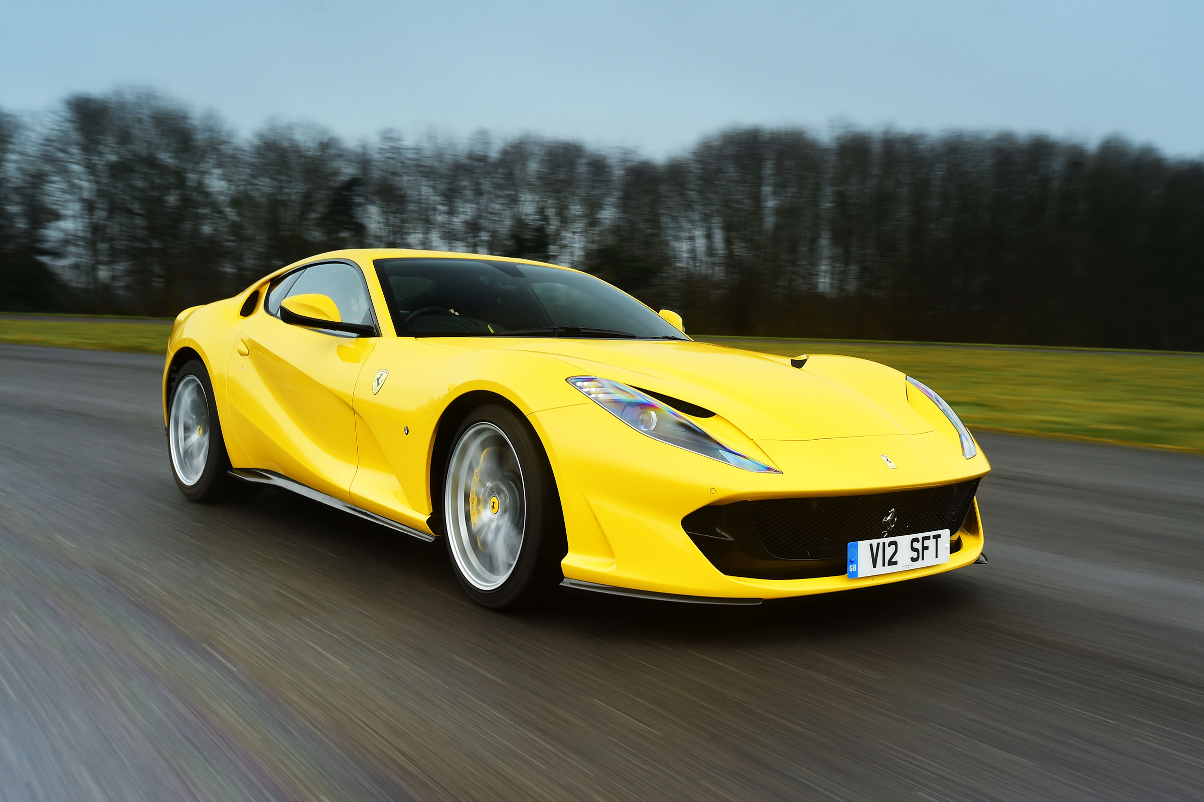 Ferrari 812 Superfast – front quarter