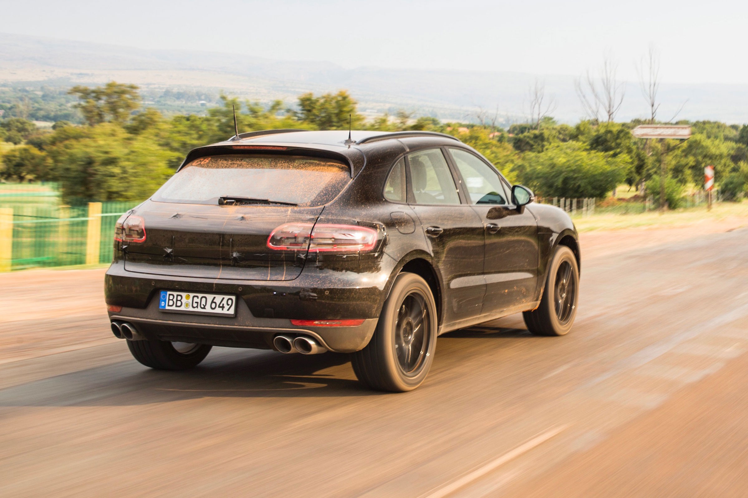 Facelifted Porsche Macan