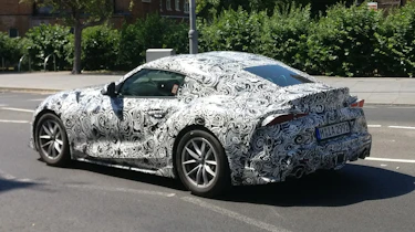 Supra spy rear