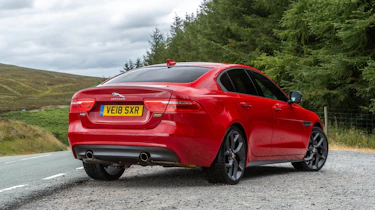 Jaguar XE 300 Sport - rear