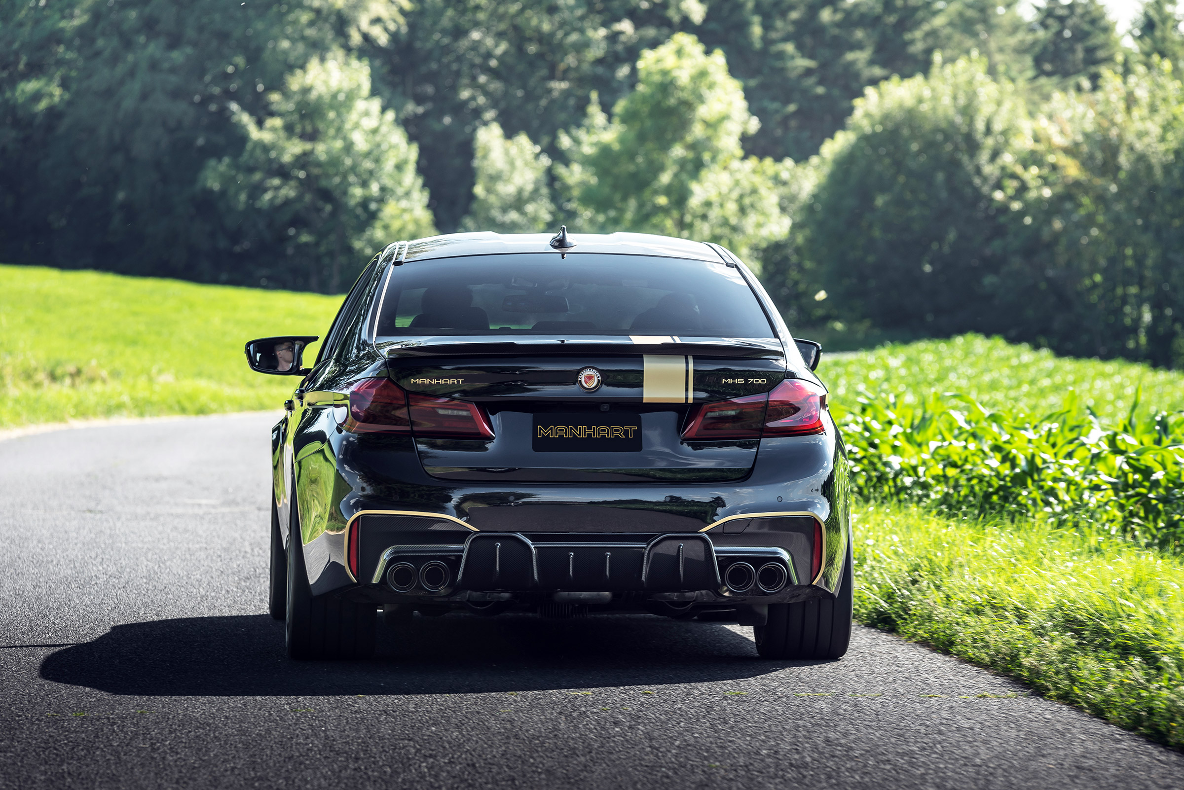 Manhart MH5 700 - rear