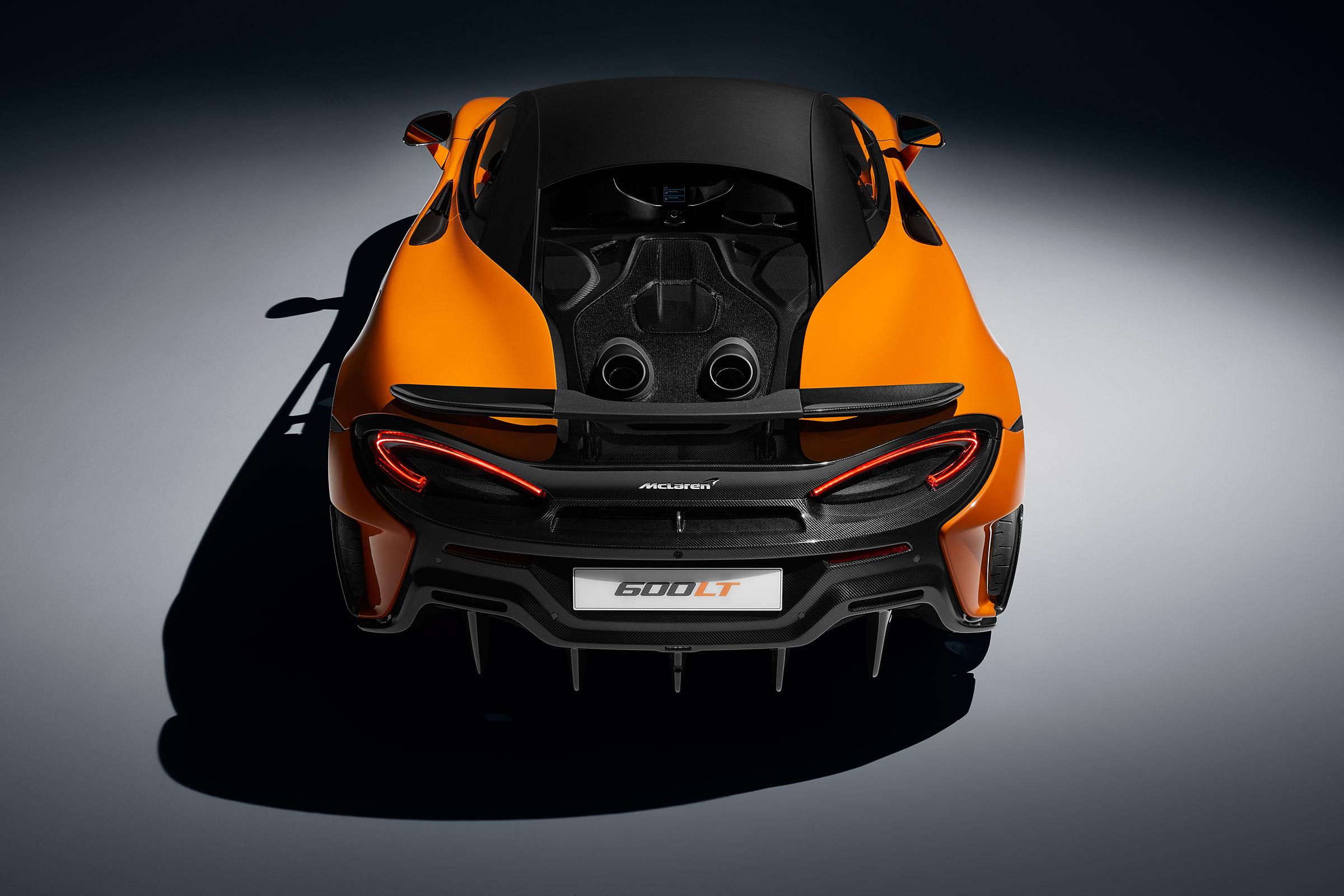 McLaren 600LT full specs - rear