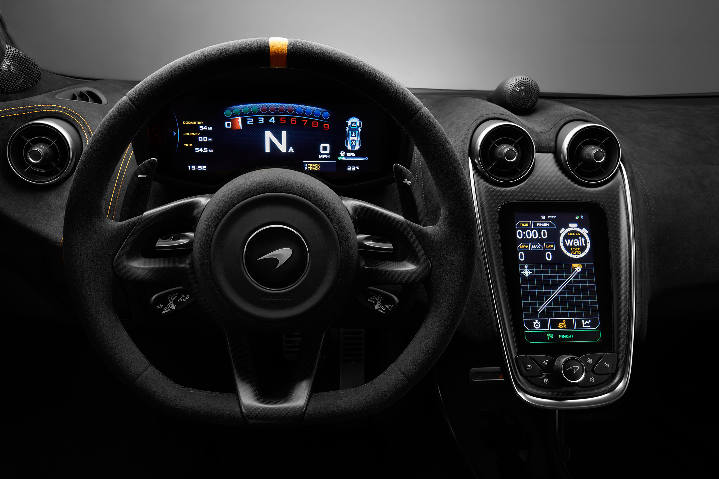 McLaren 600LT full specs - interior
