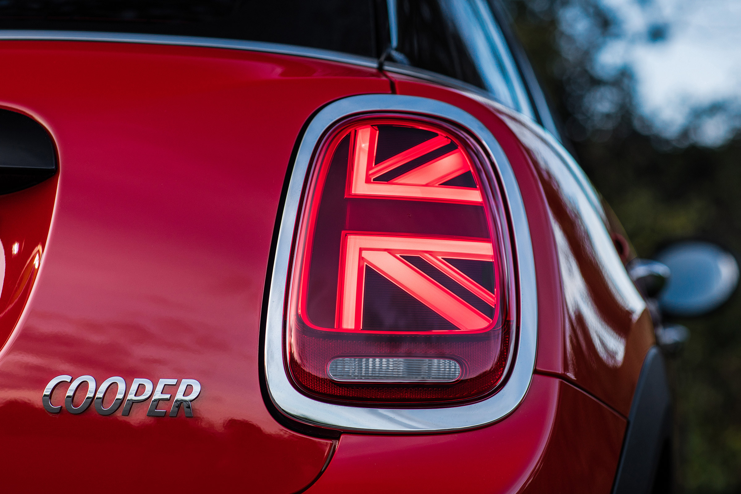 MY18 Mini Cooper hatch - rear lights