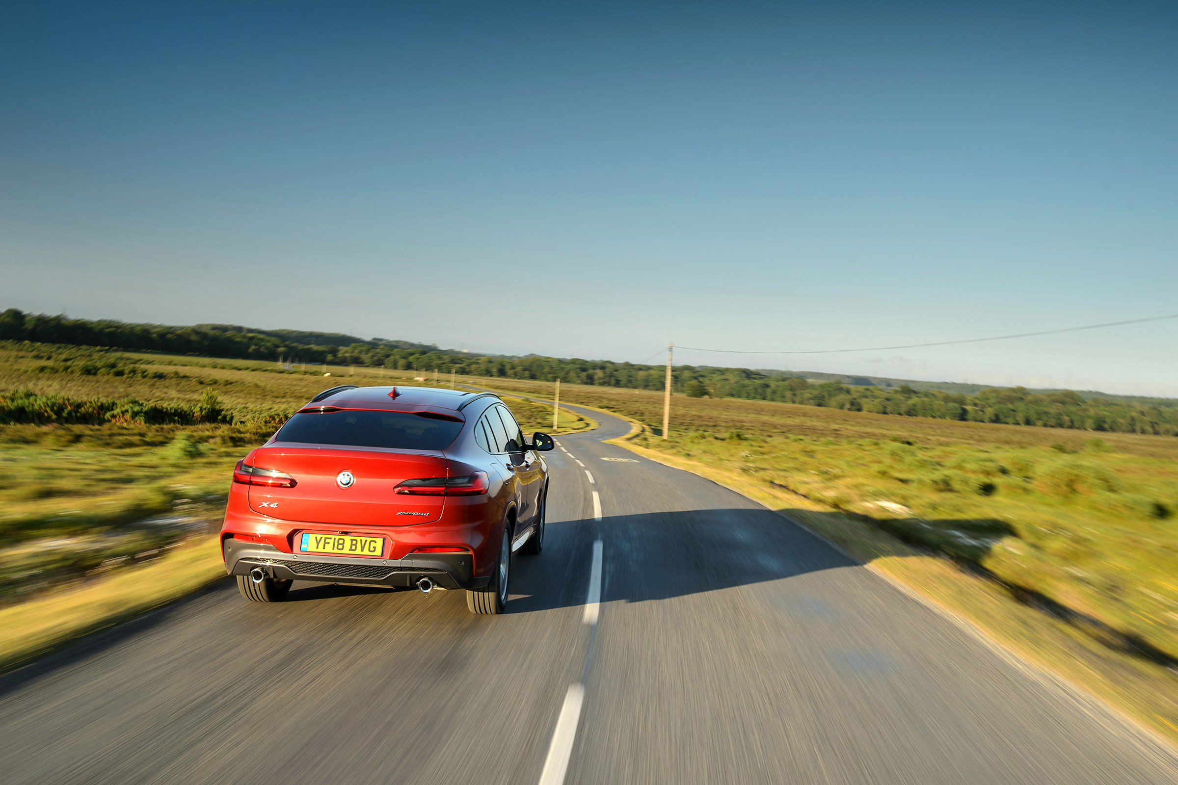 2018 BMW X4 20d drive - rear quarter