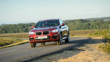 2018 BMW X4 20d drive - front quarter