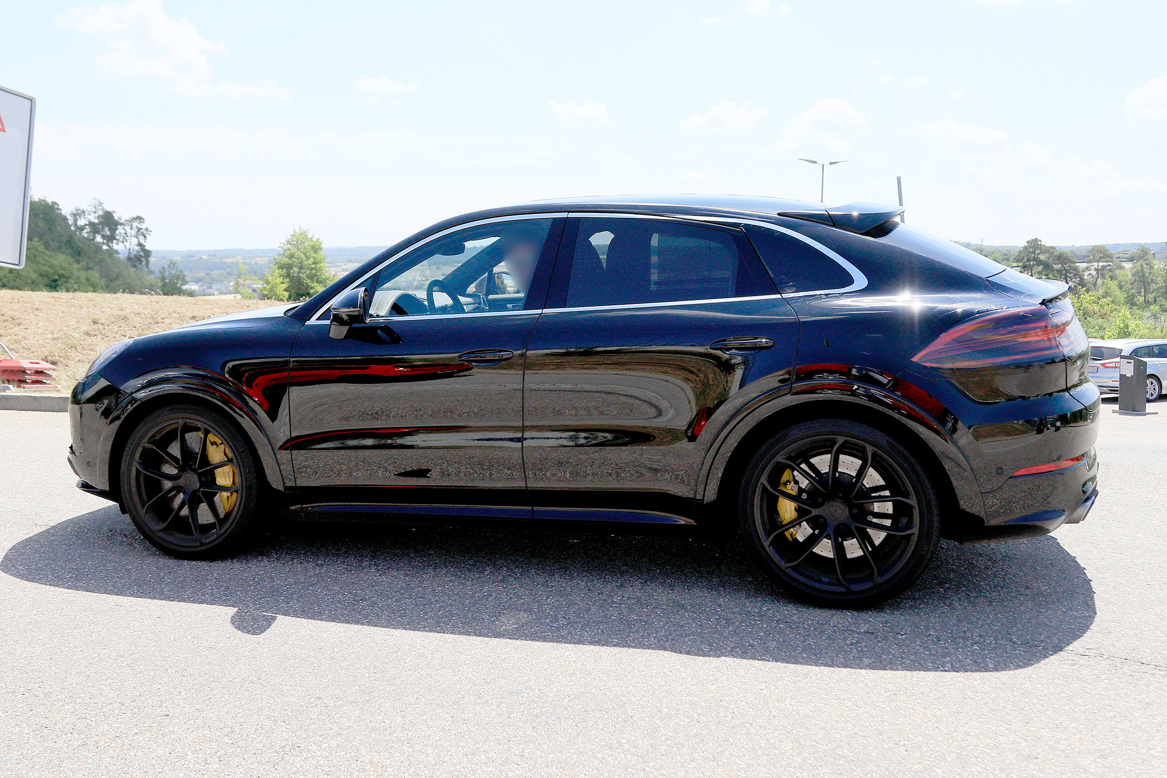 Porsche Cayenne Coupe spy - side
