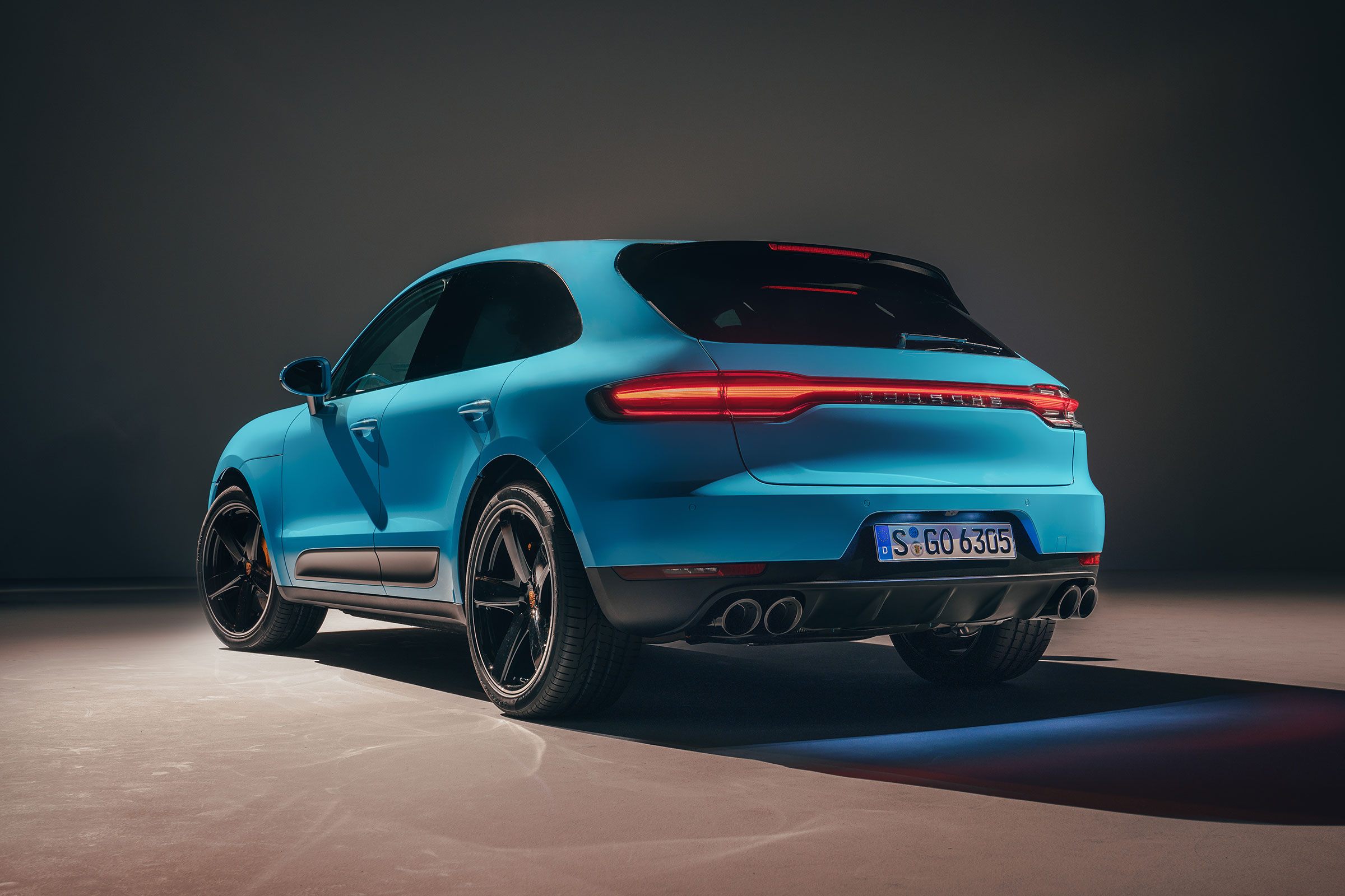 Porsche Macan – rear quarter