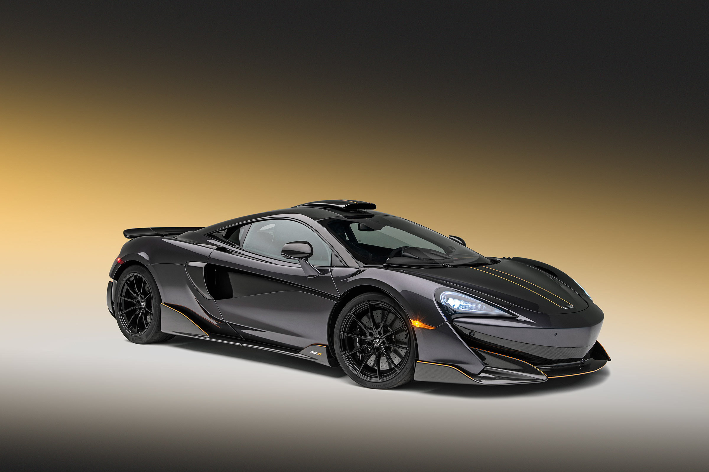 McLaren 600LT MSO - front quarter