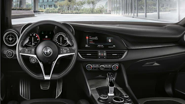 Alfa Giulia MY19 updates - Ti interior