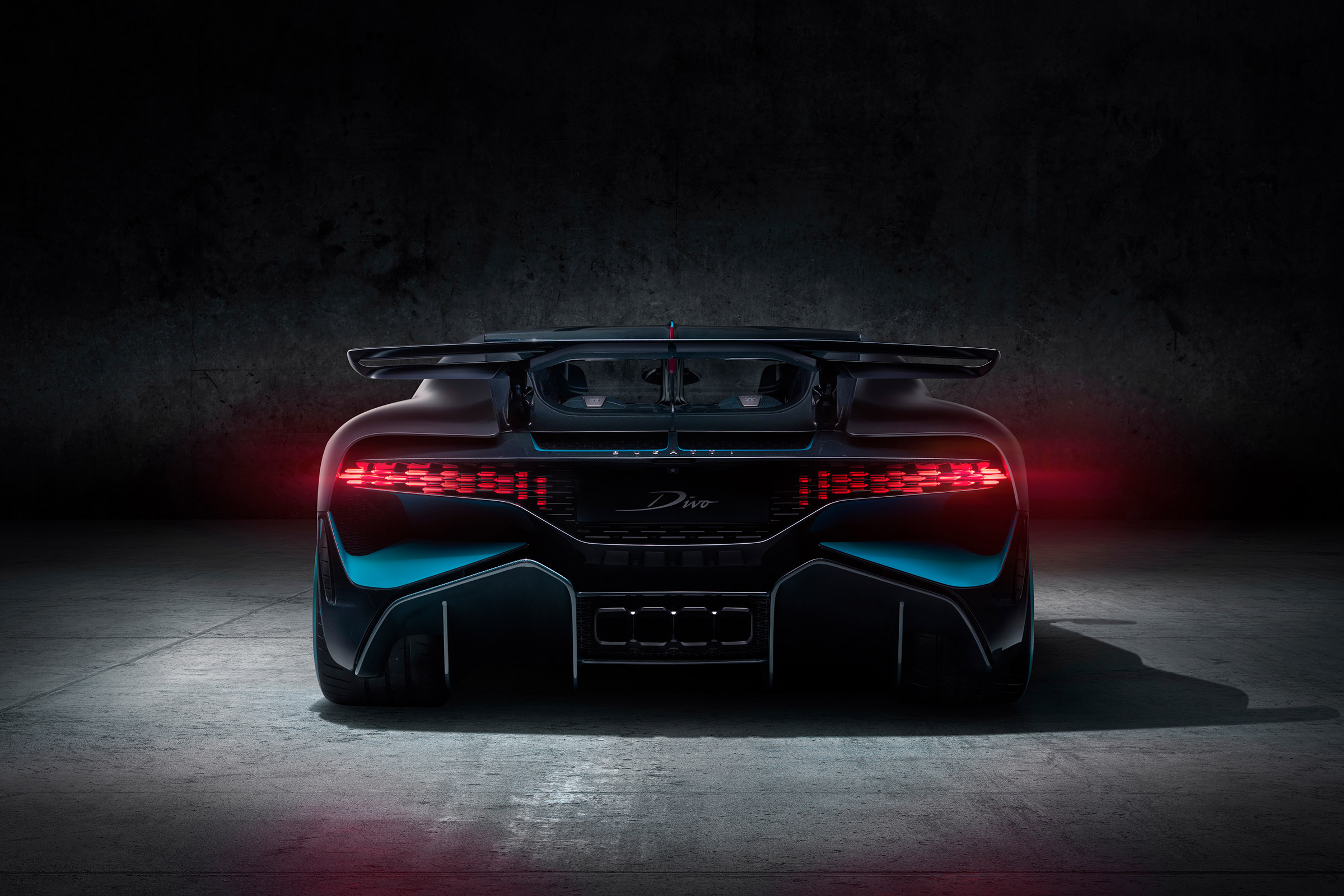 Bugatti Divo - rear
