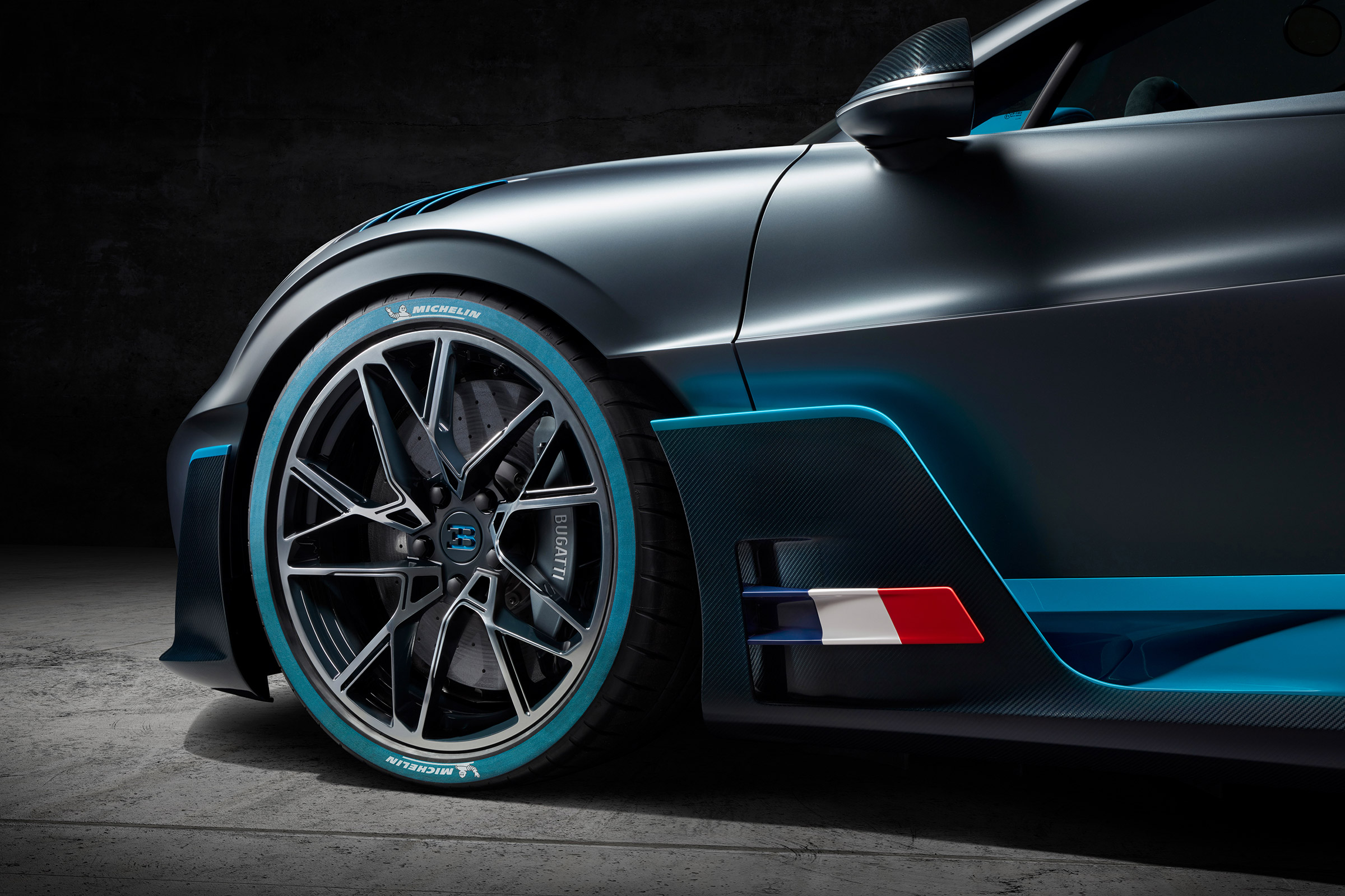 Bugatti Divo - wheel
