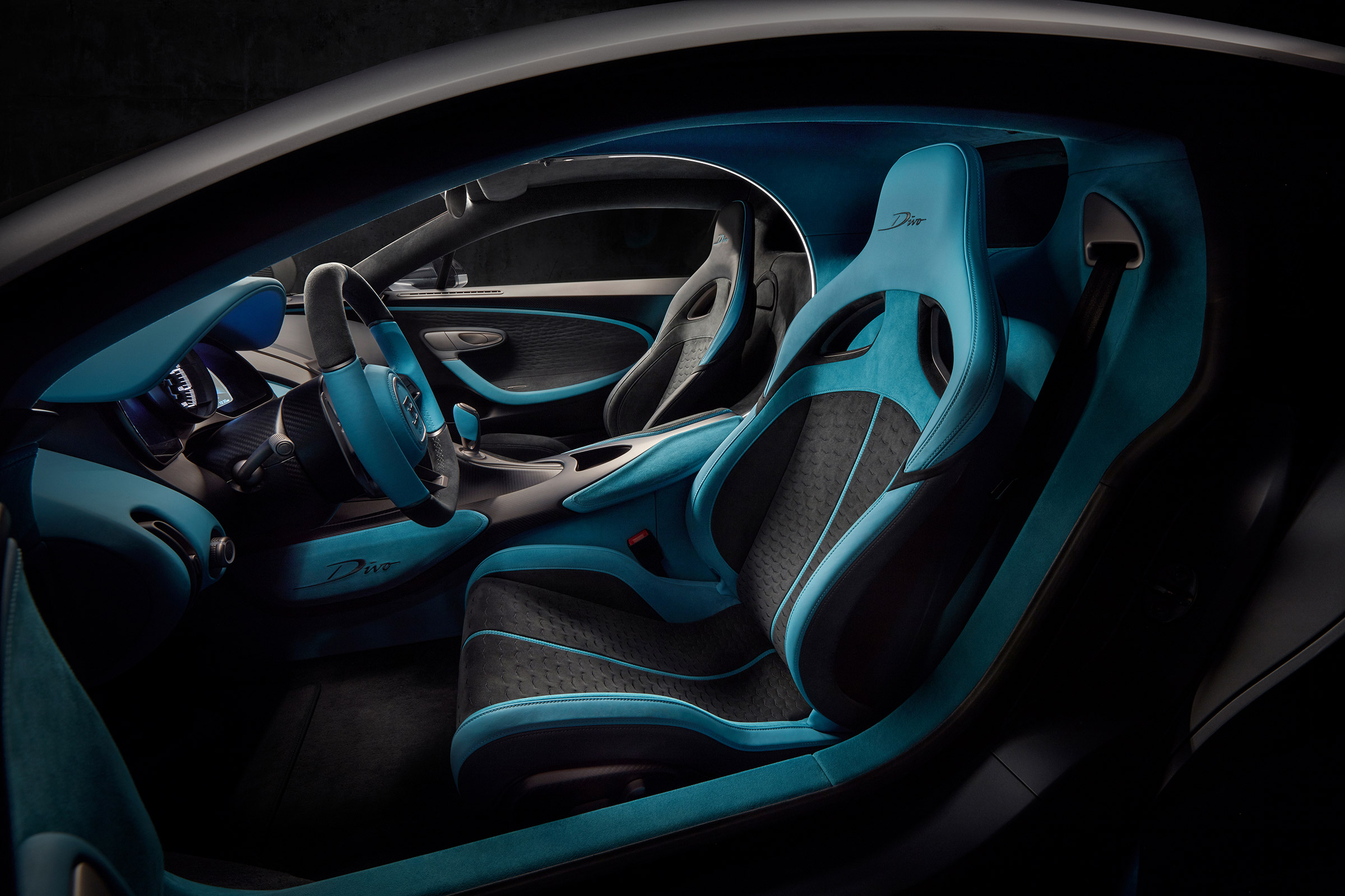 Bugatti Divo - interior
