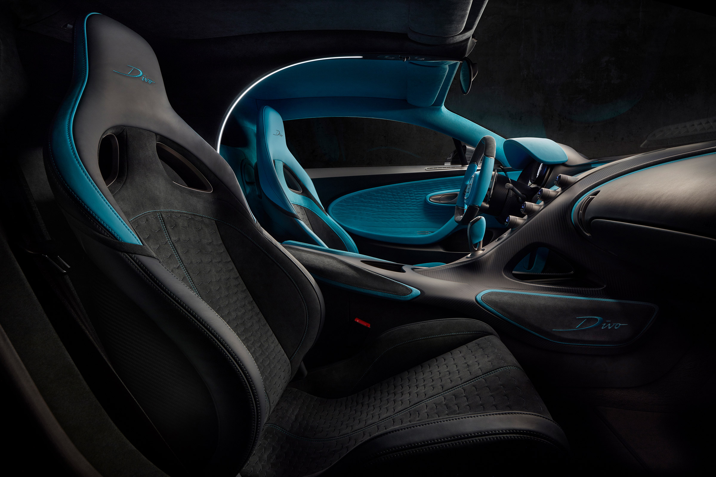 Bugatti Divo - interior