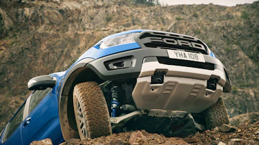 2019 Ford Raptor - climb