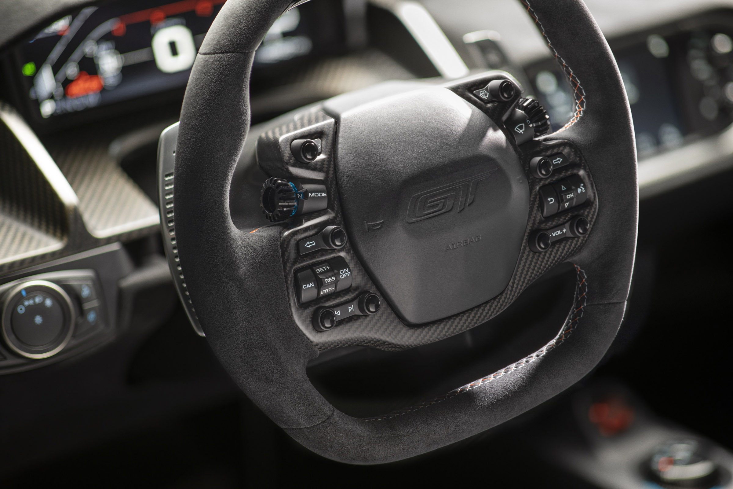 Ford GT heritage edition - steering wheels