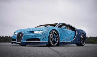 Bugatti Chiron lego - front quarter
