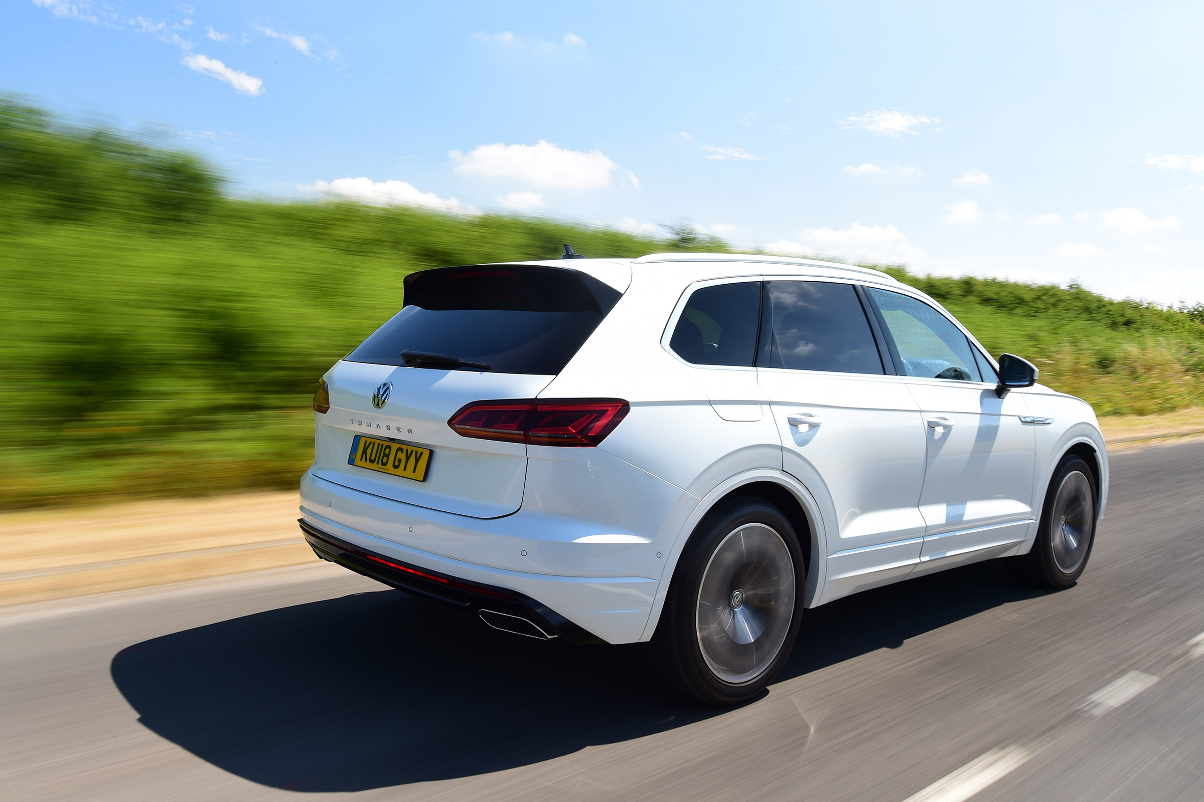 Volkswagen Touareg UK drive - rear quarter