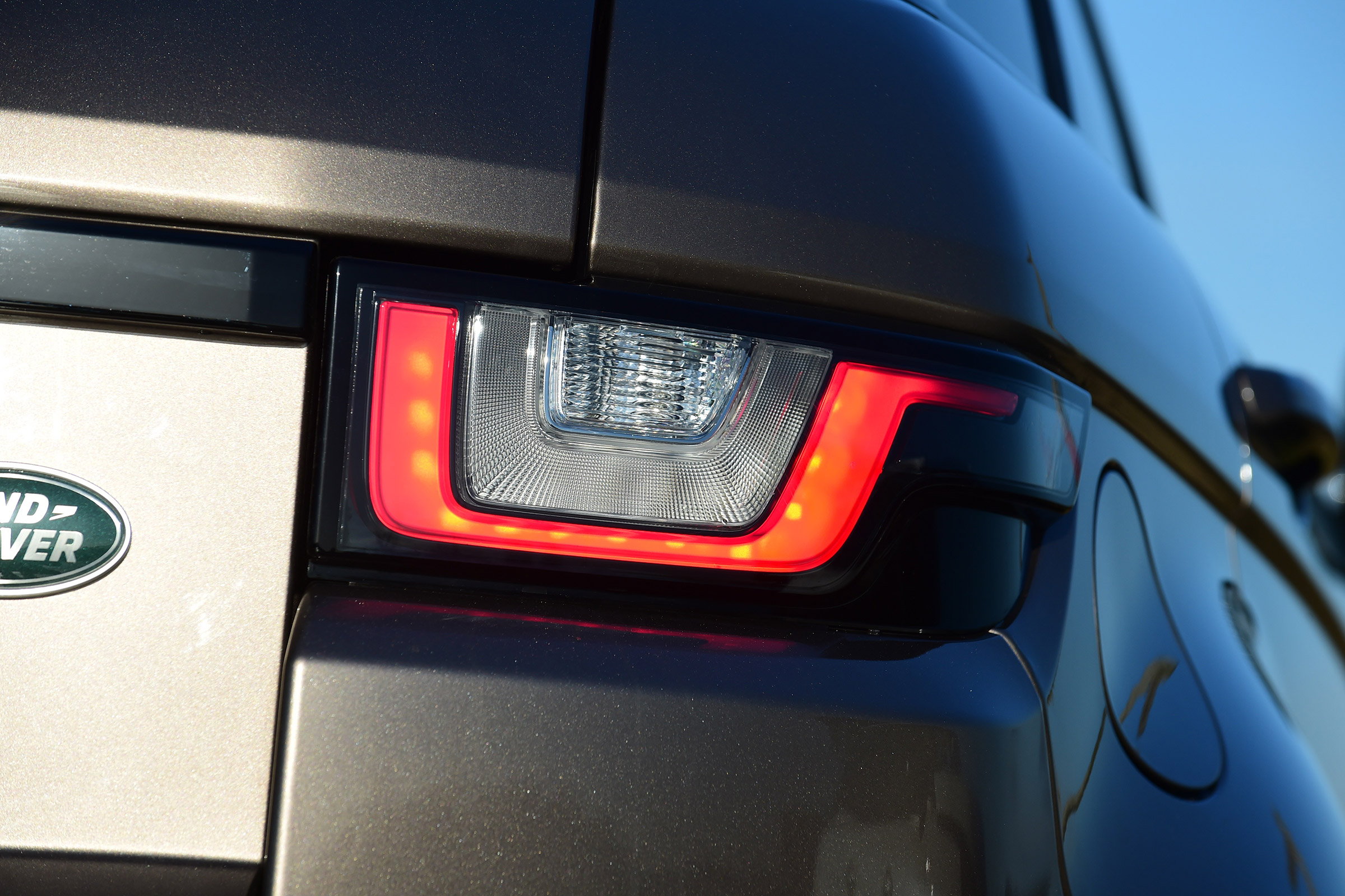 Range Rover Evoque 67 - light