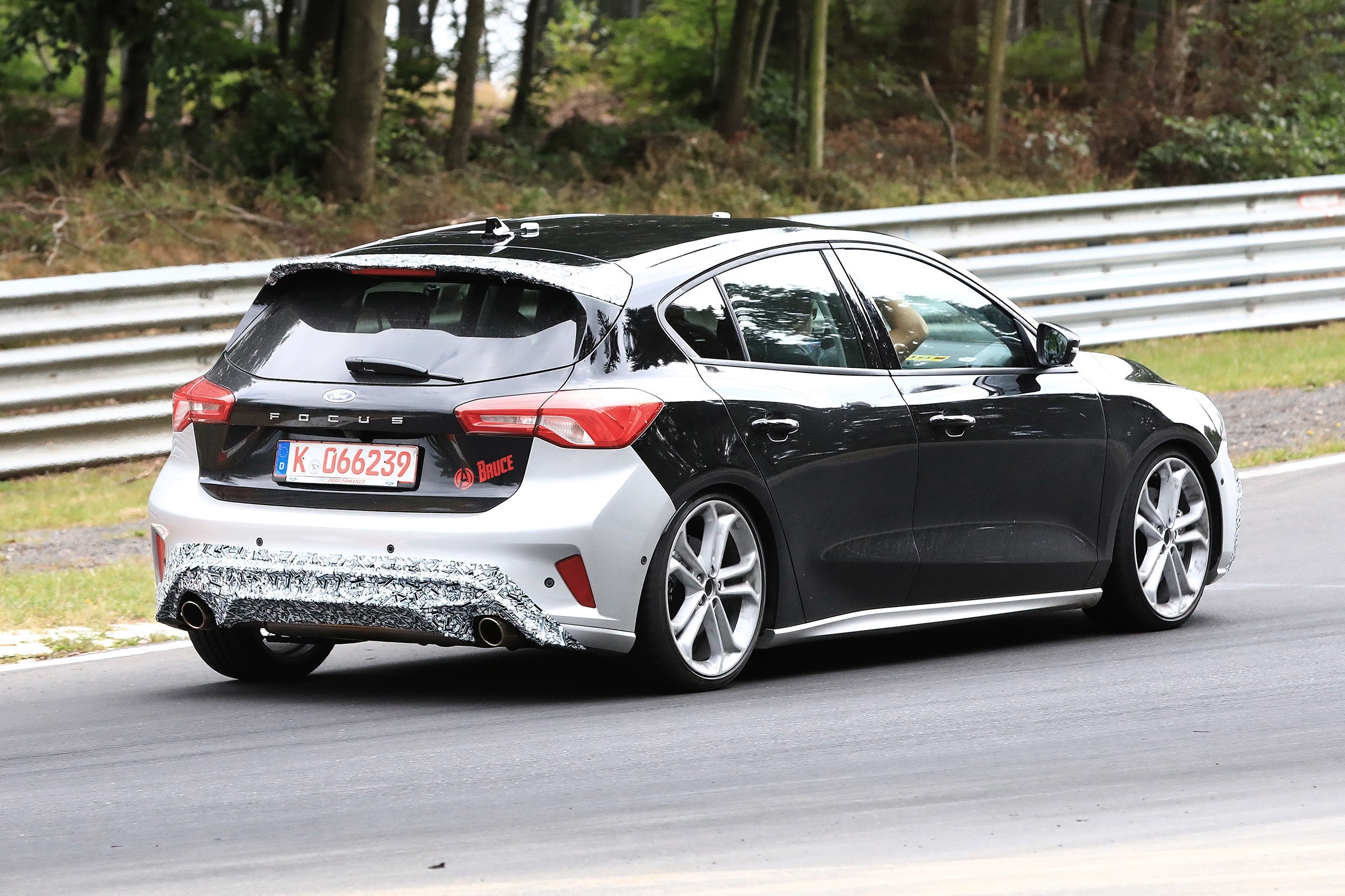 2019 Ford Focus ST prototype - rear quarter