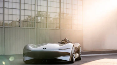 Infiniti Prototype 10 - nose