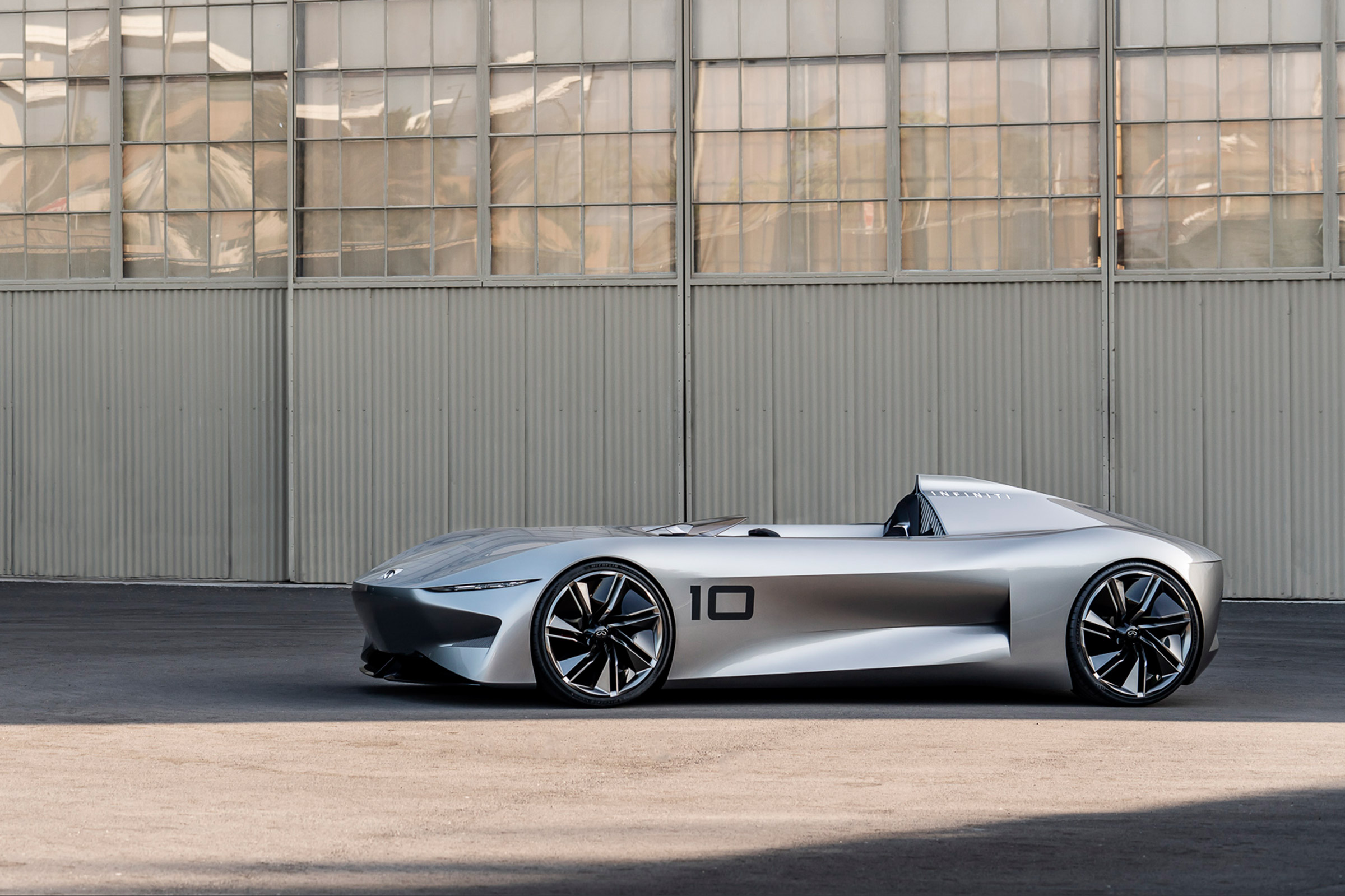 Infiniti Prototype 10 - front quarter