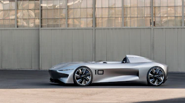 Infiniti Prototype 10 - front quarter
